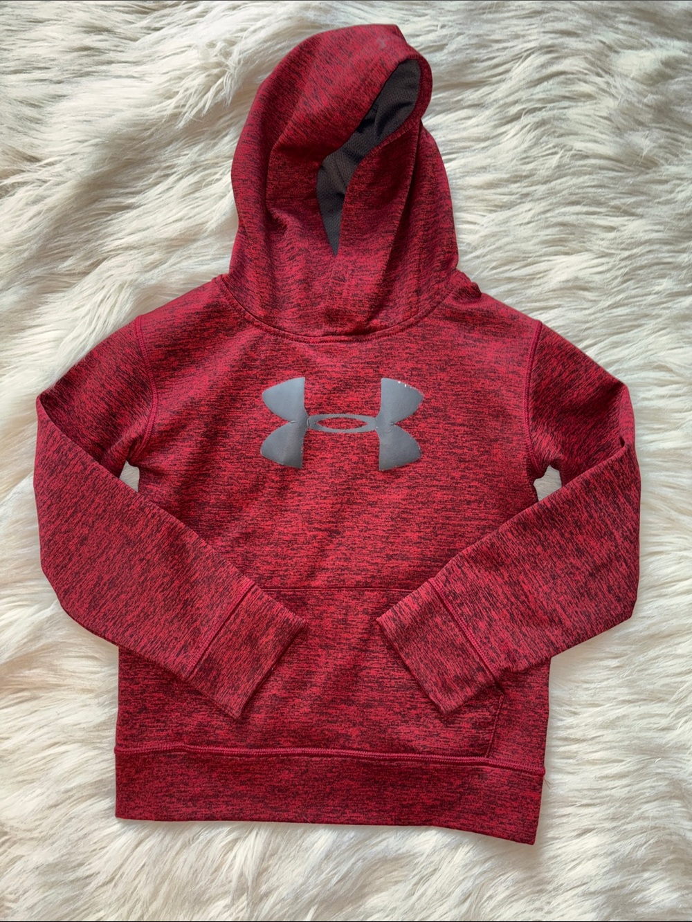 5 for $25🎈Youth under armour hoodie